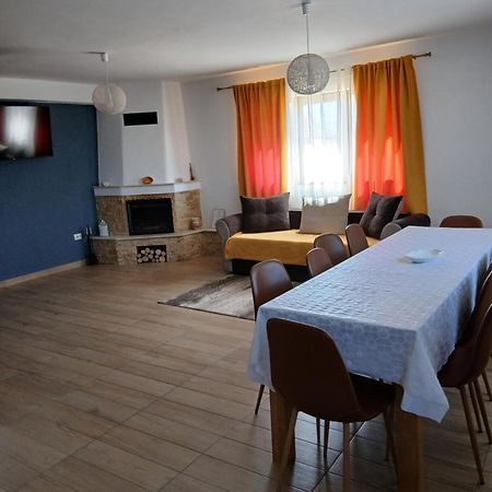 Casa Loredana Cîrţişoara Eksteriør billede